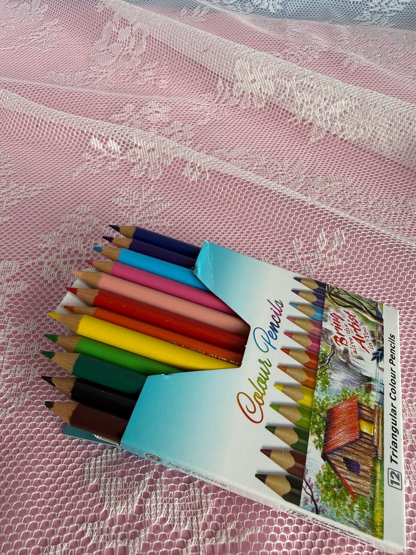 قەلەم بۆیەی بچوک