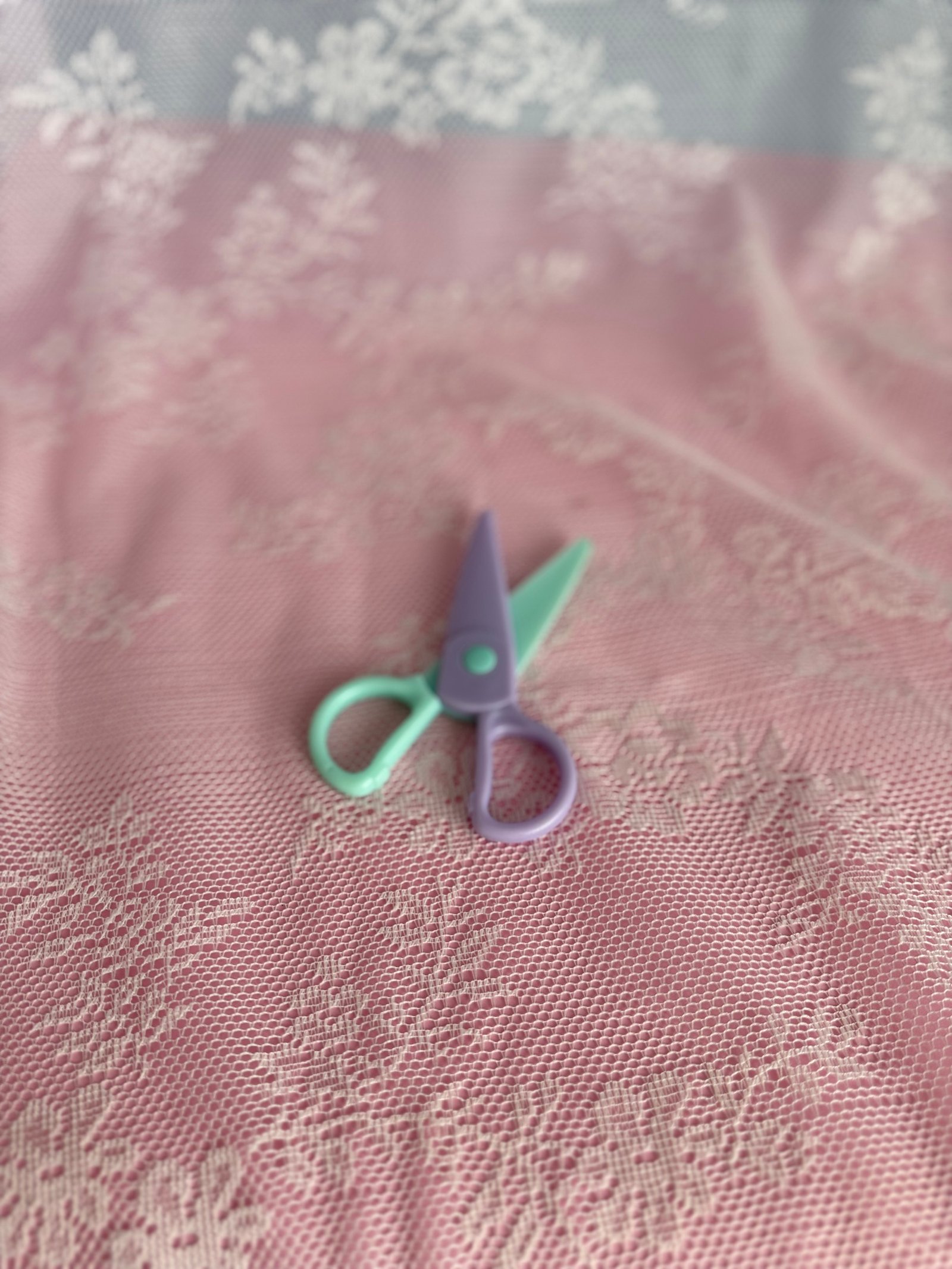 مقەستی وەرەقە