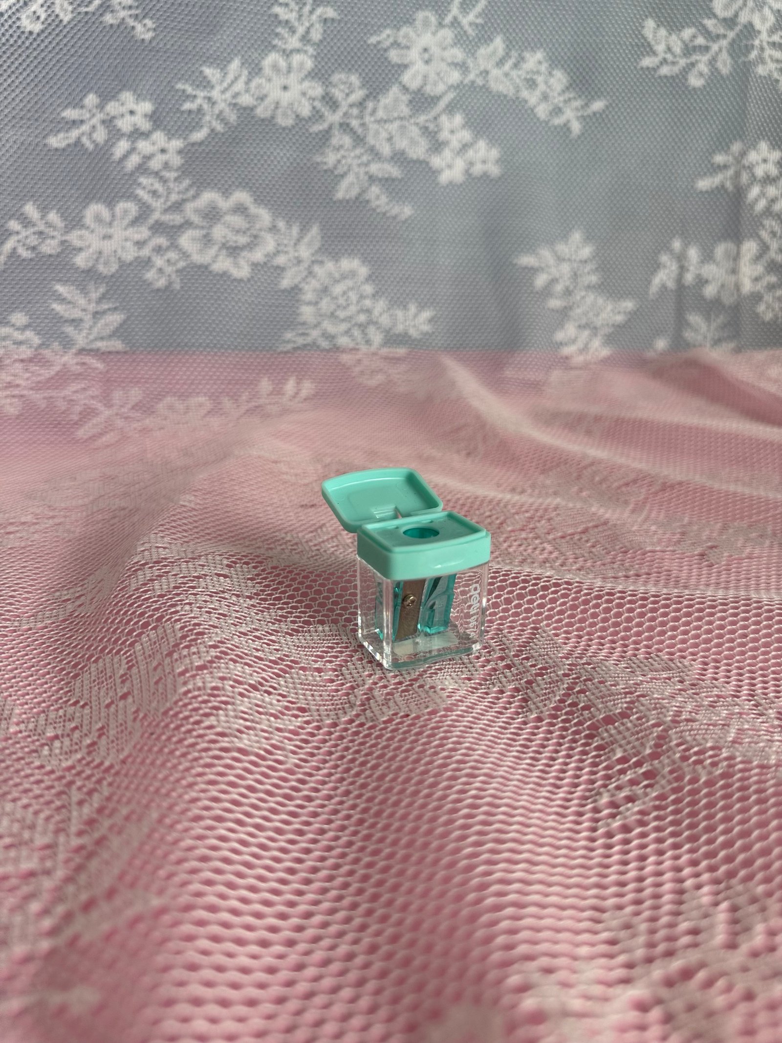 قەڵەم دادەر