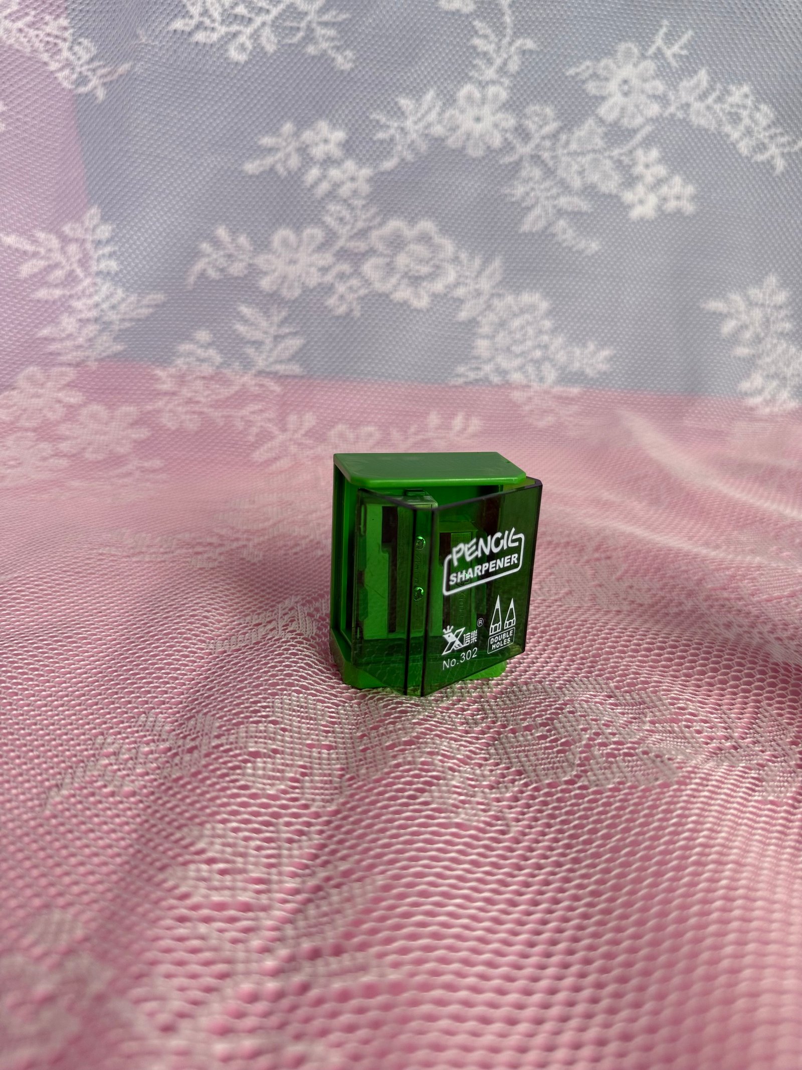 قەڵەم دادەر